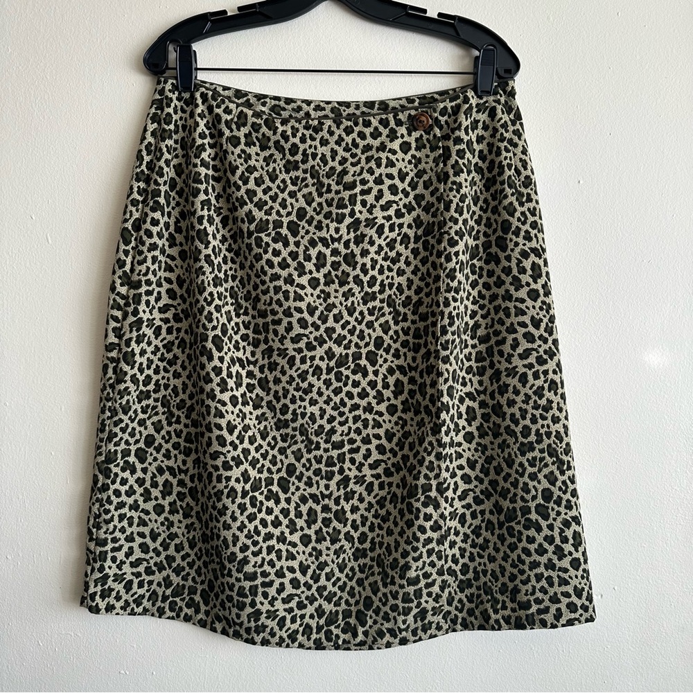WORTHINGTON Vintage 90s Green and Black Animal Print Wrap Skirt - 10